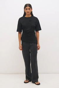 Liora T-Shirt Black