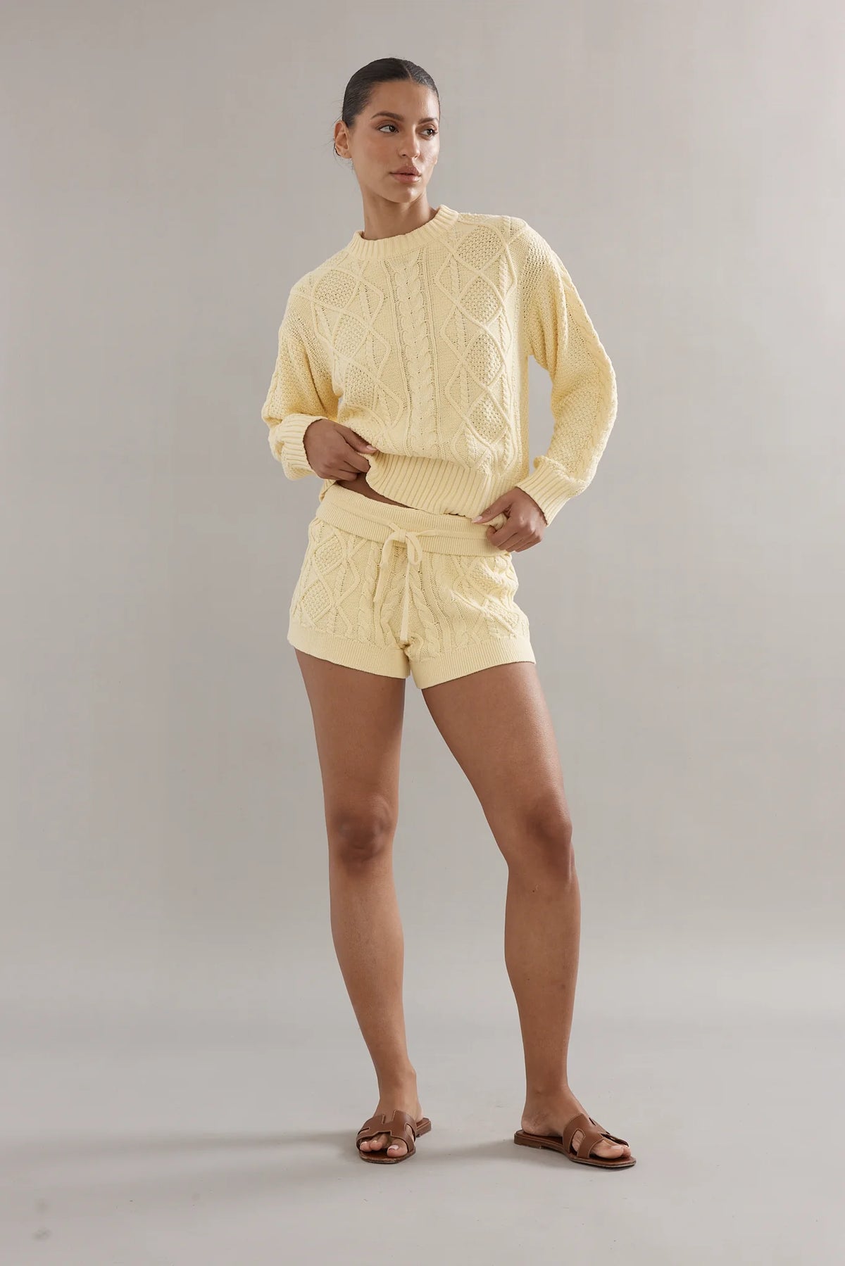 COTTON CABLE KNIT SHORTS - YELLOW