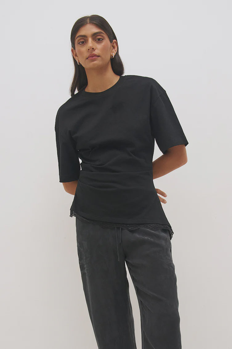 Liora T-Shirt Black