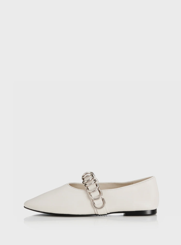 PIETRA - Bone Leather