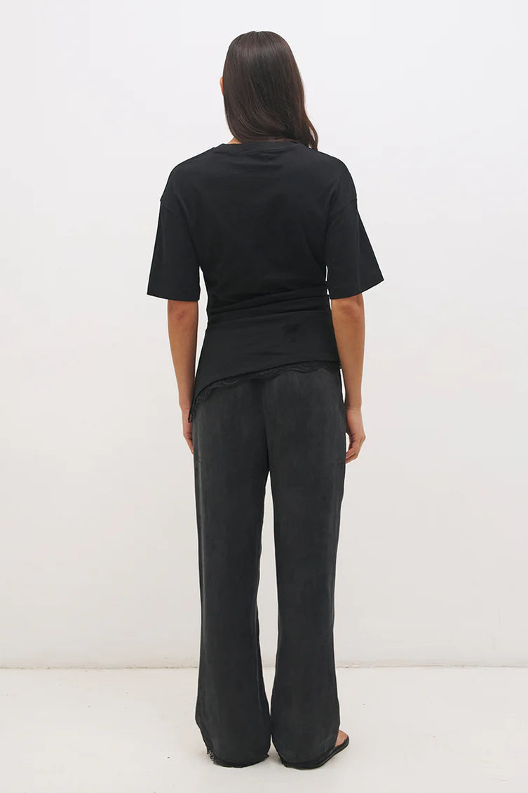 Liora T-Shirt Black
