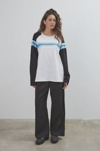 Duty Raglan Tee