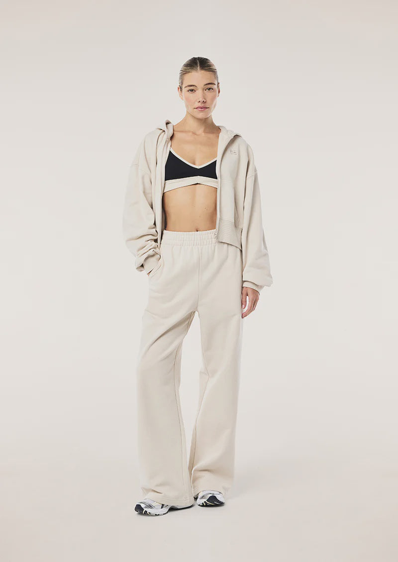 ADVENTURE TRACKPANT - CLOUD
