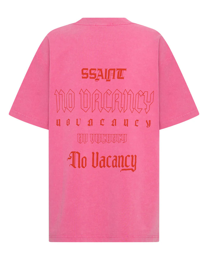 NO VACANCY TEE - ACID WASH DARK PINK