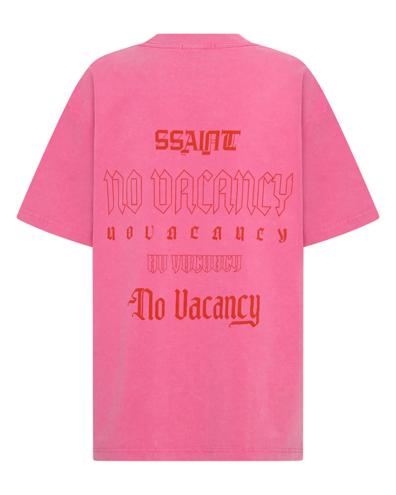 NO VACANCY TEE - ACID WASH DARK PINK