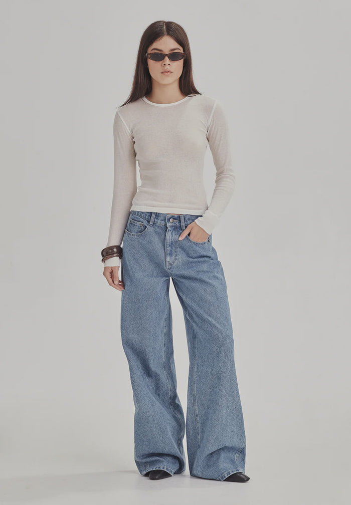 Womens Volume Jean