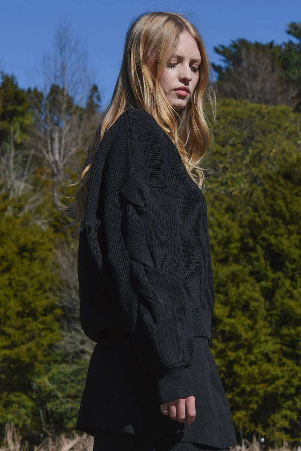 TWIST & SHOUT Cardigan - BLACK