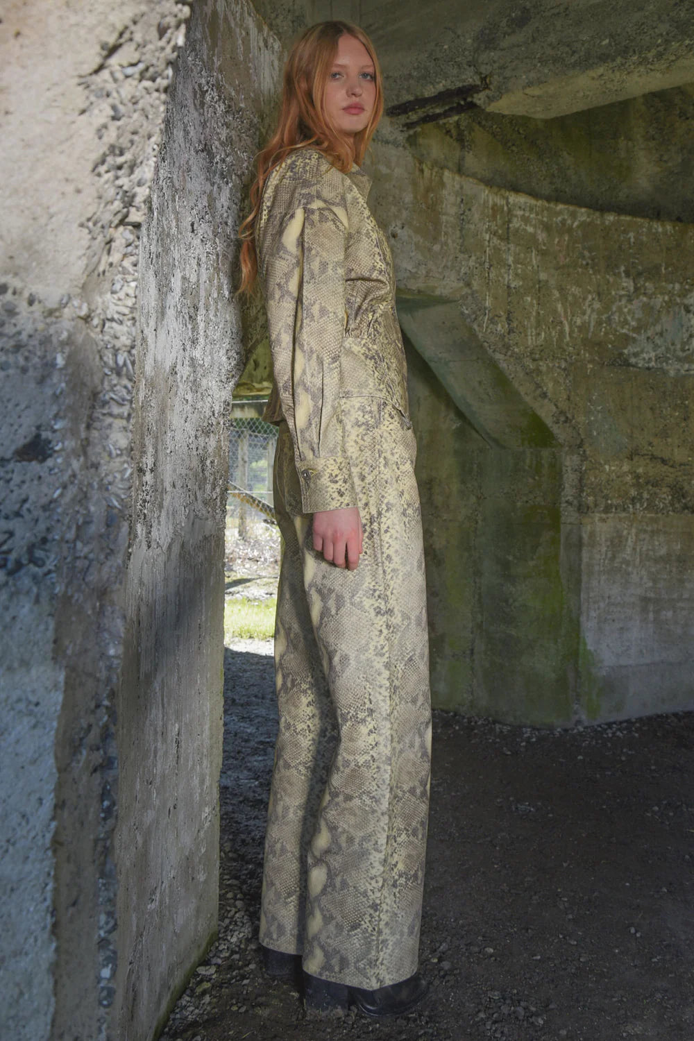 SNAKE, RATTLE & ROLL Jean - SNAKE