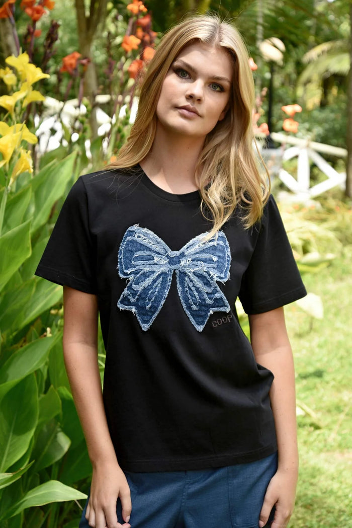 SIMPLY BOWTIFUL T-Shirt - Black