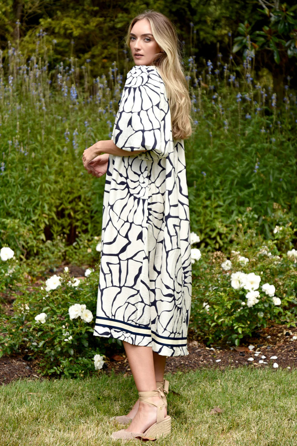 STYLE IN EXCESS Dress - Shells