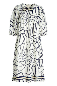 STYLE IN EXCESS Dress - Shells