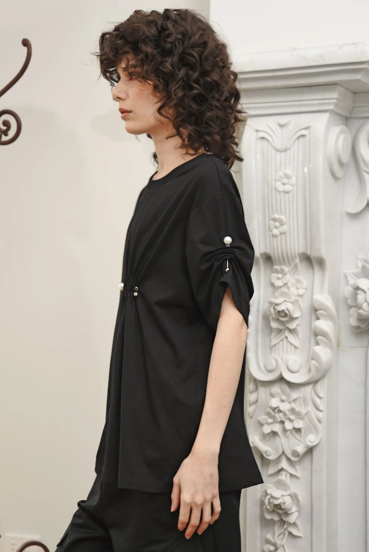 PEARL PERFECTION Tee - Black