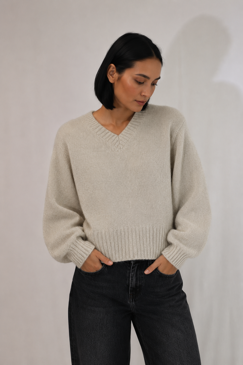 Celia V-Neck Sweater Wheat