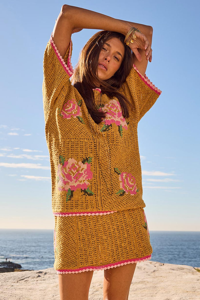 Coastal Granny Top - Mustard