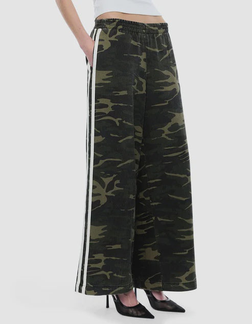 MYLA WIDE LEG PANT - Camo