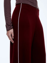 Alessia Relaxed Pant - Burgandy
