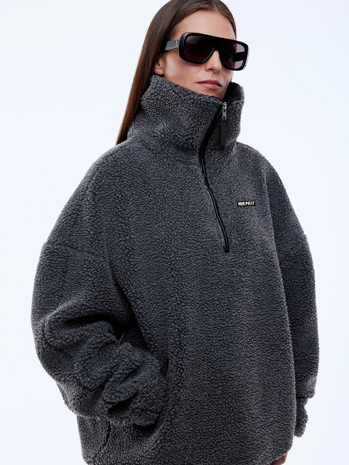 WINNIE QTR ZIP - BLACK