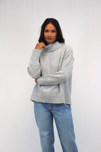 Henri Roll Neck Dove