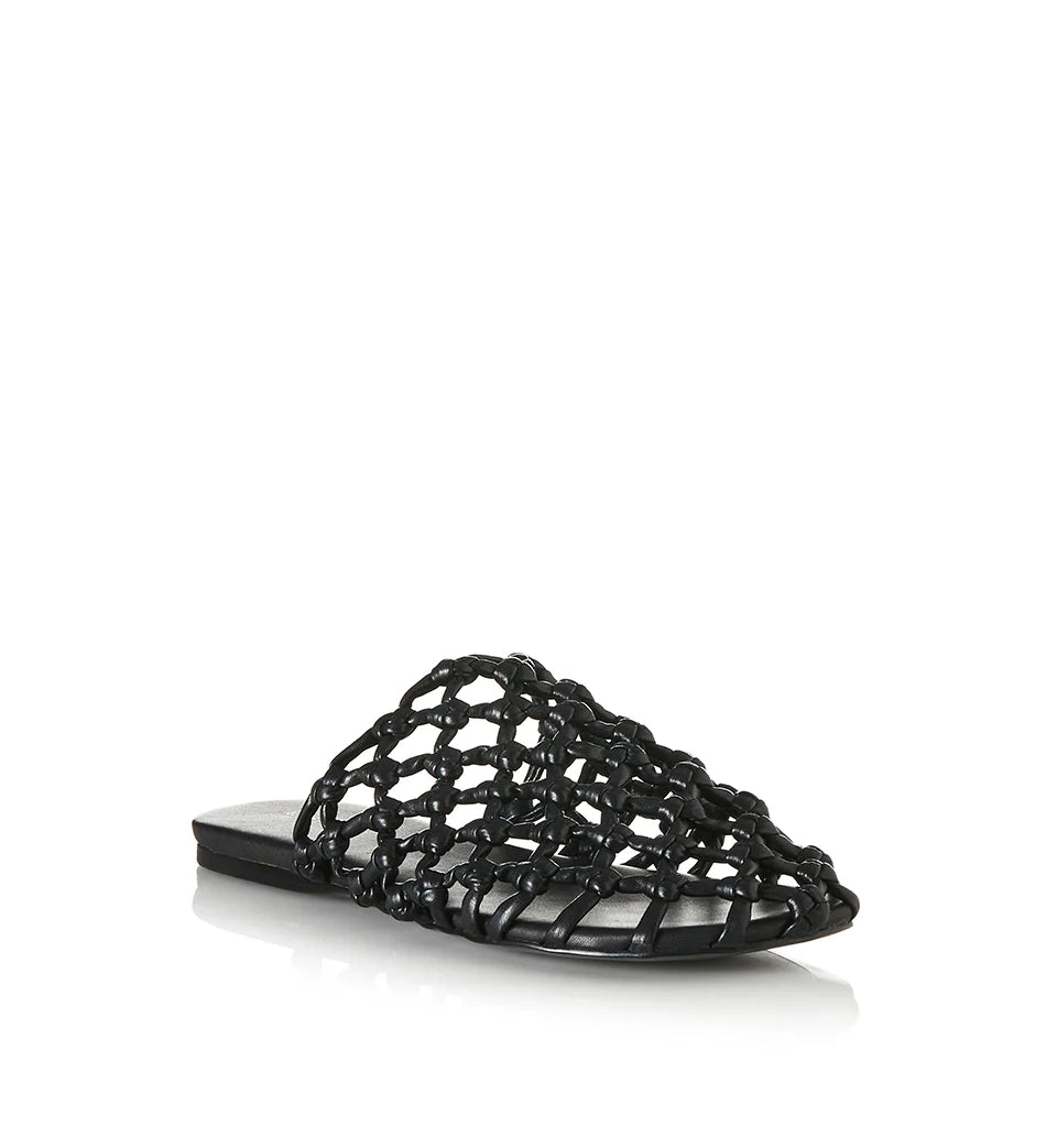 HEZU - Black