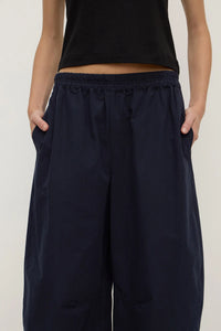 Lola Barrel Pant Navy