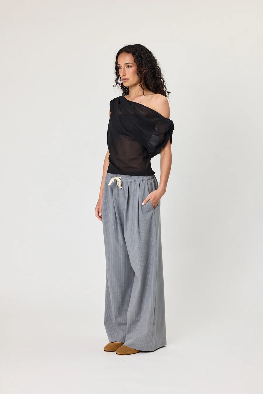 WINNIE TOP - BLACK