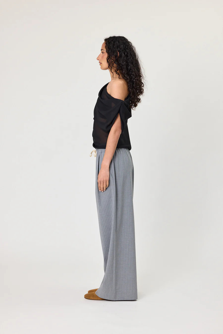 WINNIE TOP - BLACK