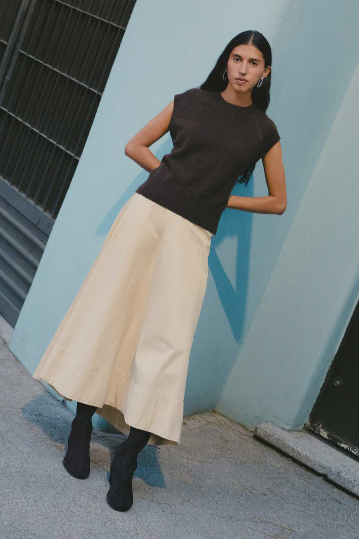 Quinn Merino Knit Vest - Dark Cacao