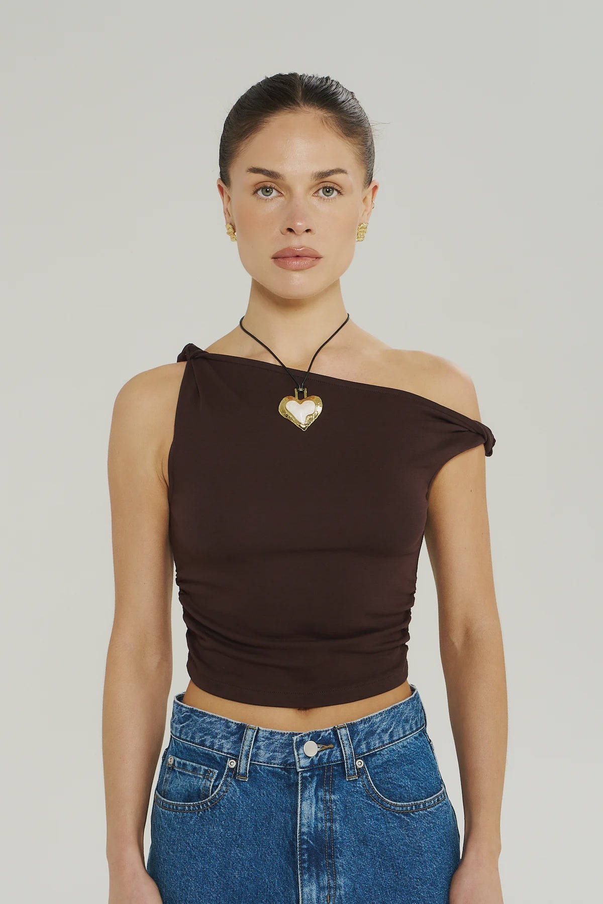 OFF SHOULDER TWIST TOP - CHOCOLAT