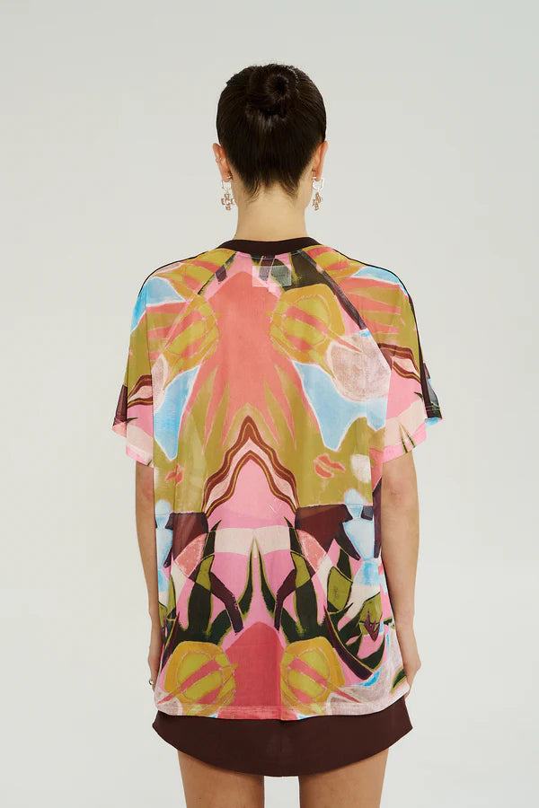 V NECK MESH TEE - WONDERLAND