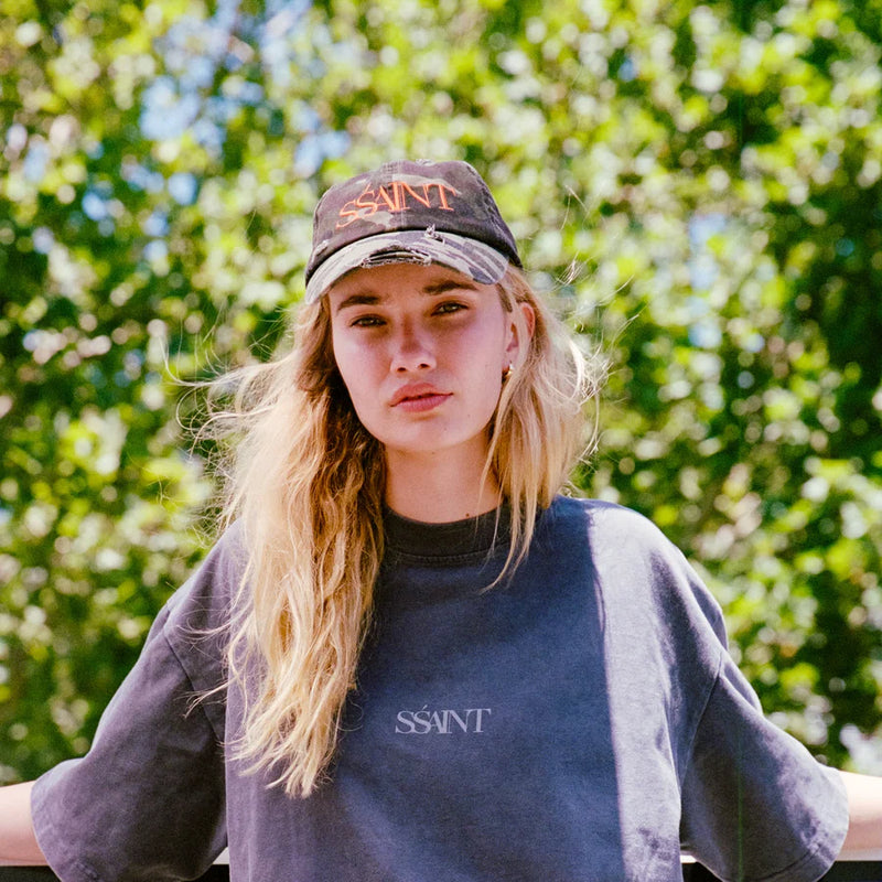 NO VACANCY TEE - ACID WASH CHARCOAL