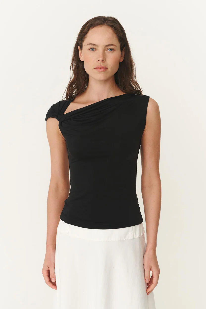 Elara Twist Top